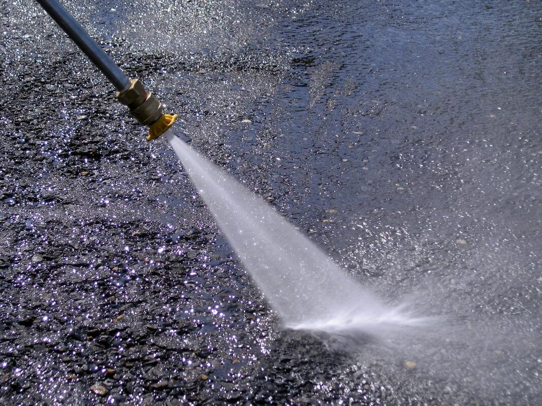 Professional house washing service in London, Ontario